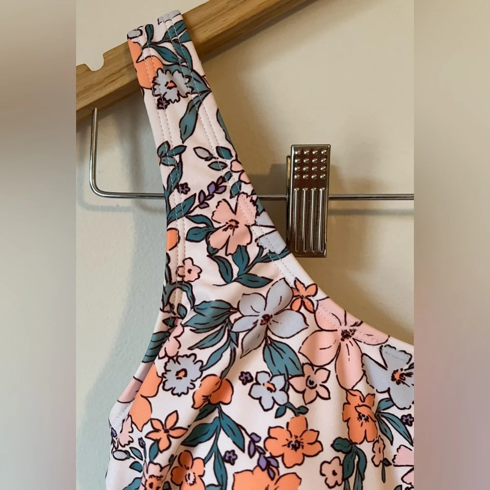 Cupshe NWT Apricot Ditsy Floral Scoop Neckline Ruching Swimdress Size M - Picture 7 of 16